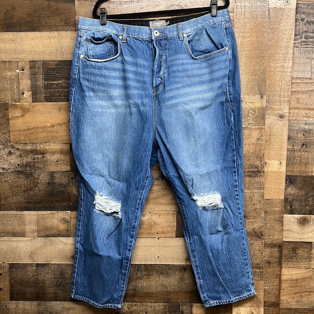 Torrid High Rise Button Fly Distressed Jeans‎ Women's Size 20 Short